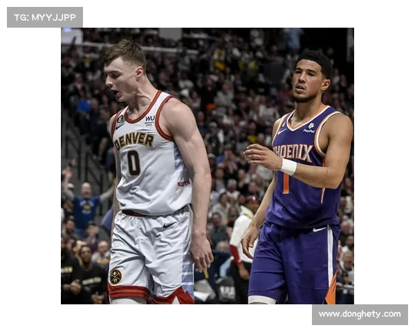 布克与太阳队战术配合解析助力球队崛起的关键因素 布克与太阳队战术配合解析助力球队崛起的关键因素